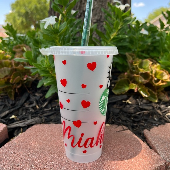 Hello kitty red hearts and personalized name Starbucks reusable venti cold cup - Picture 3 of 5
